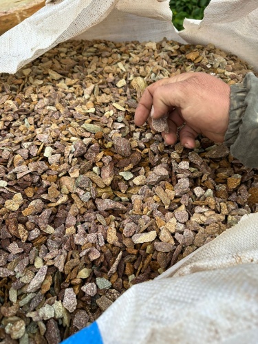 Златолит персиковый декоративная каменная крошка купить в Ижевске