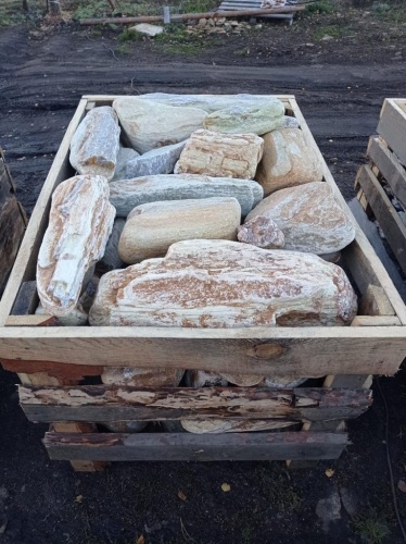 Златолит жёлтый, жёлто-зелёный глыбки и валуны для ланшафтного дизайна купить в Ижевске