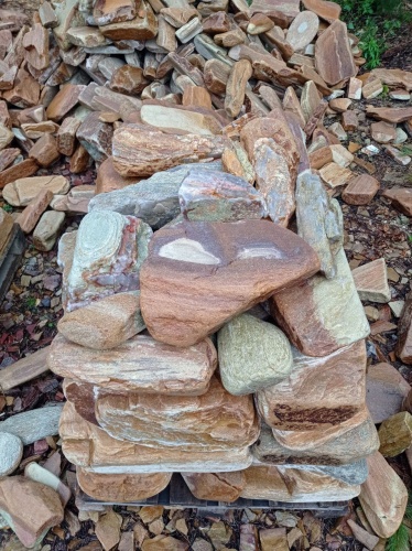 Златолит жёлтый, жёлто-зелёный глыбки и валуны для ланшафтного дизайна купить в Ижевске