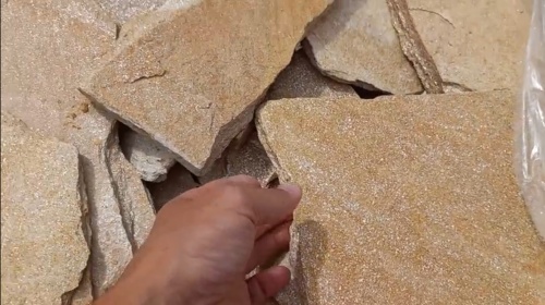 Плитняк златолит жёлтый золотистый для отмостки купить в Ижевске