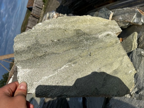 Плитняк златолит зелёный для цоколя, отмостки купить в Ижевске