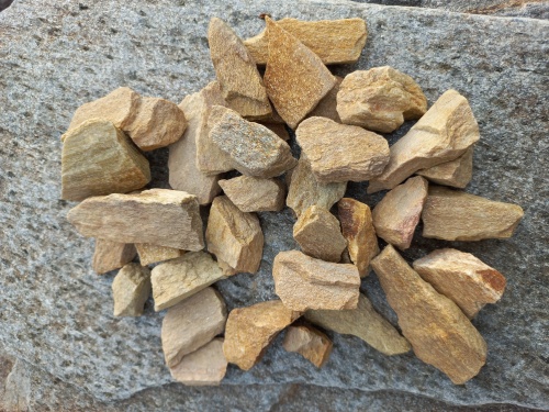 Златолит жёлтый декоративная каменная крошка купить в Ижевске