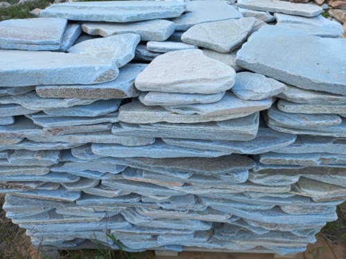 Плитняк златолит зелёный галтованный для цоколя купить в Ижевске